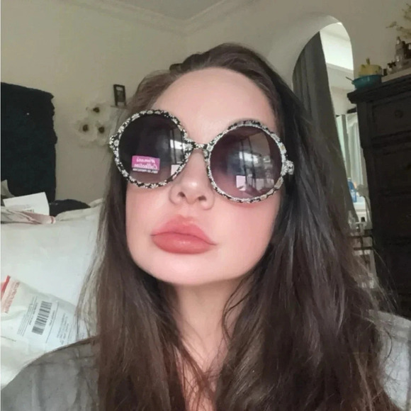 Women's Collection sunglass100%UV Protection daisy flowers round frames - Picture 10 of 11